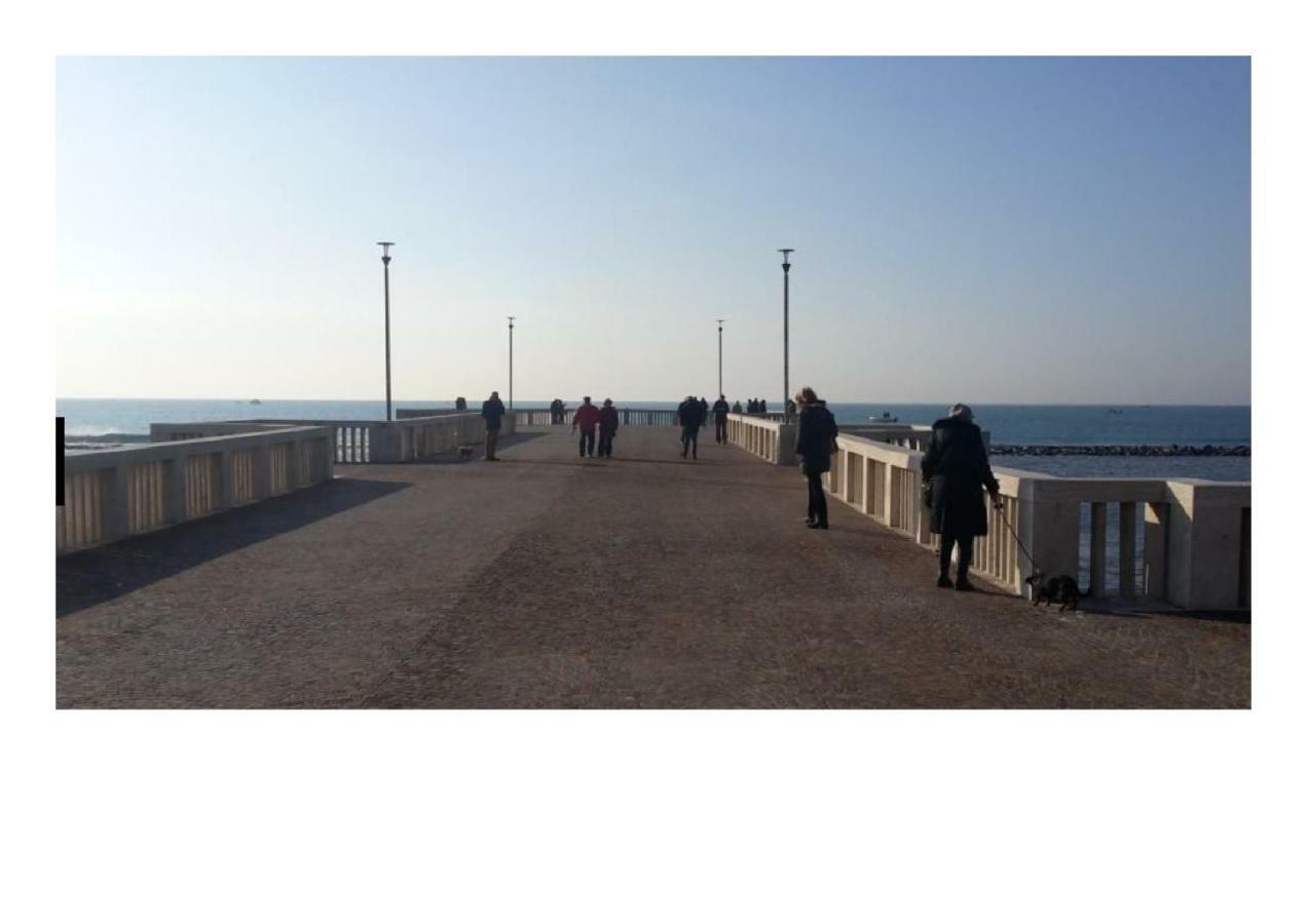 Mary'S House Hotel Lido di Ostia Exterior photo